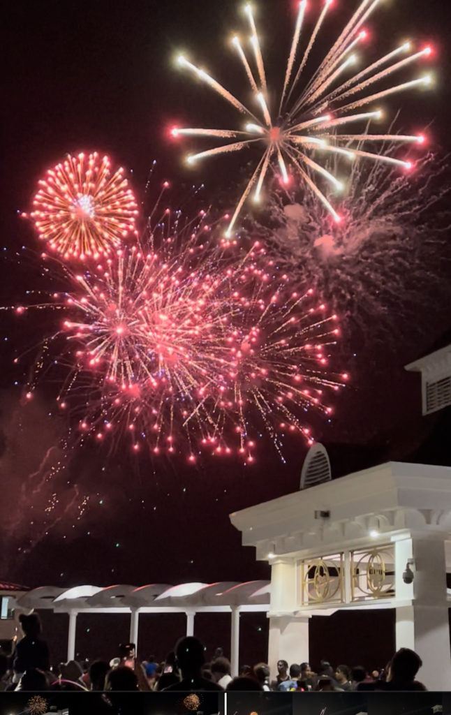 Video Los fuegos artificiales del 4 de Julio en New Jersey La Bola